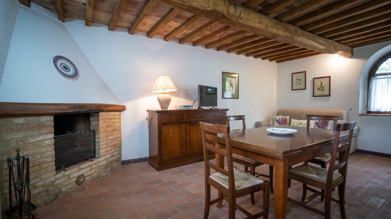 San Lorenzo a Merse Poggio Al Palioアパートホテル エクステリア 写真